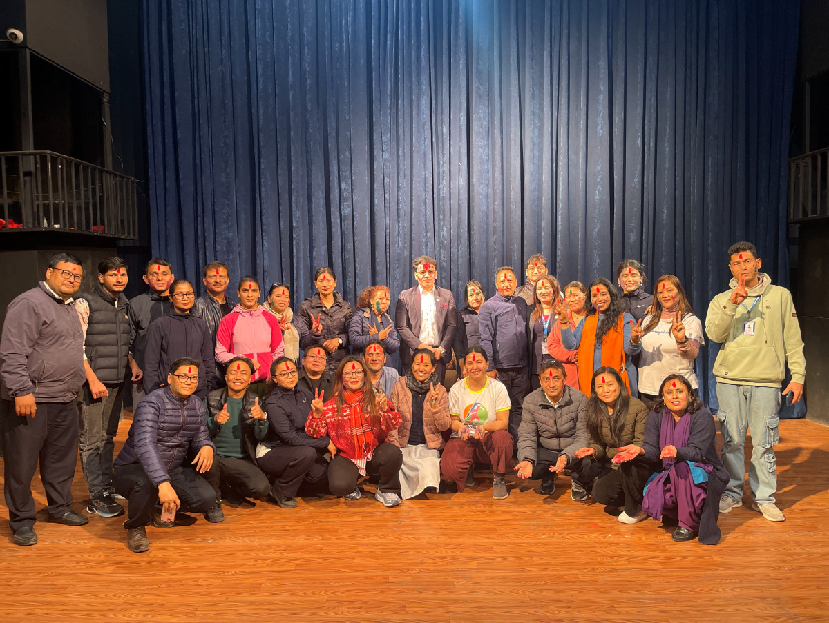 होली पर्वको अवसरमा शुभकामना आदानप्रदान गर्दै : सांस्कृतिक संस्थान परिवार